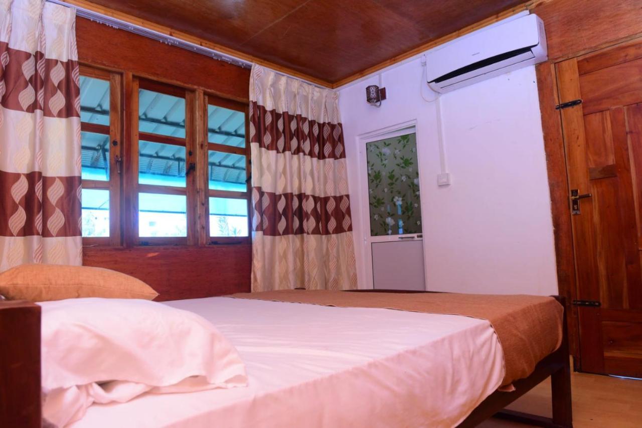 טרינקומאלה Sunntop Cabana מראה חיצוני תמונה