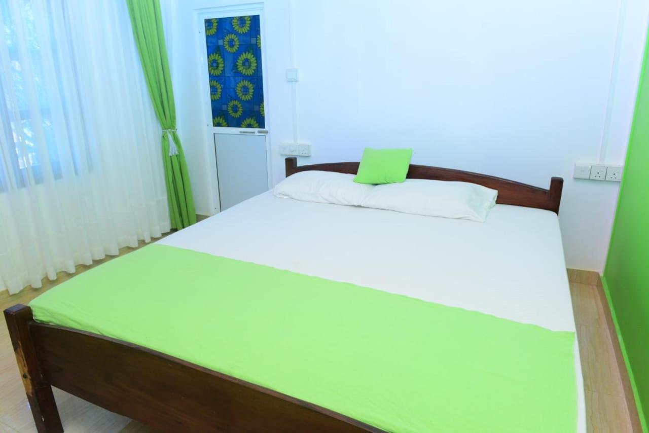 טרינקומאלה Sunntop Cabana מראה חיצוני תמונה