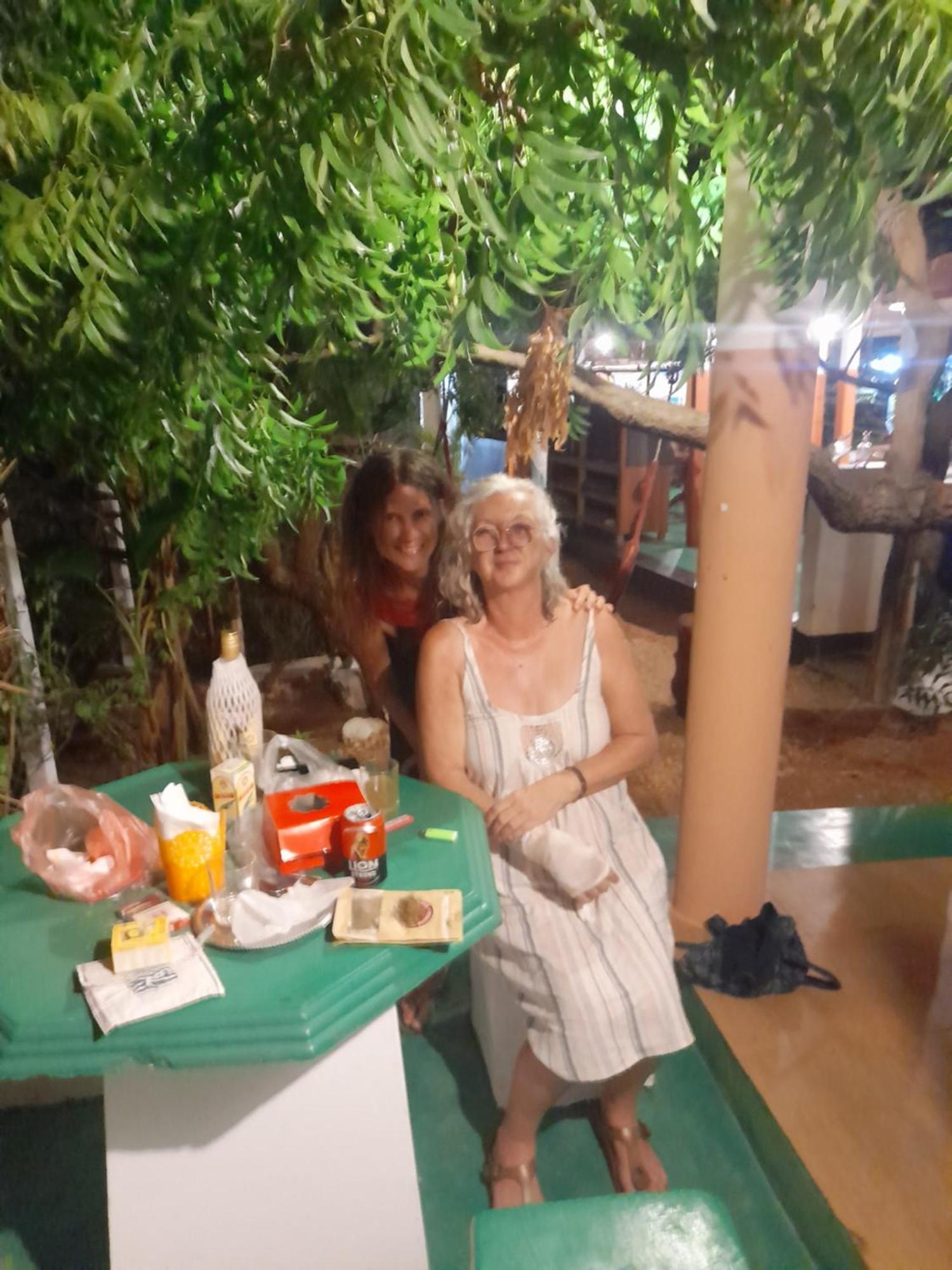 טרינקומאלה Sunntop Cabana חדר תמונה