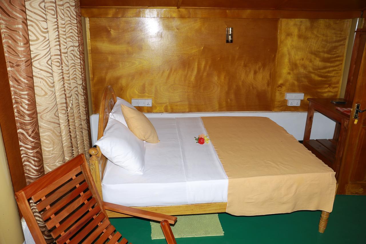 טרינקומאלה Sunntop Cabana מראה חיצוני תמונה