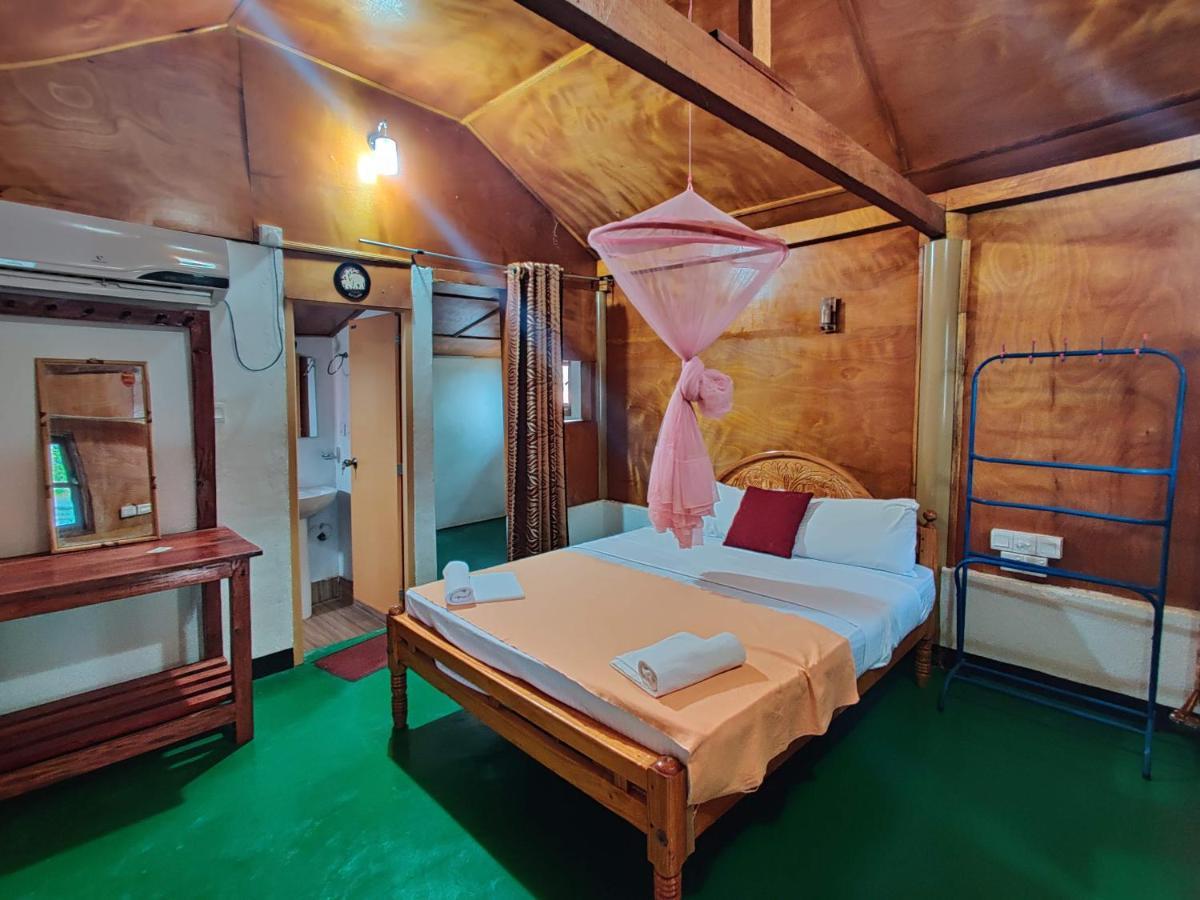 טרינקומאלה Sunntop Cabana מראה חיצוני תמונה